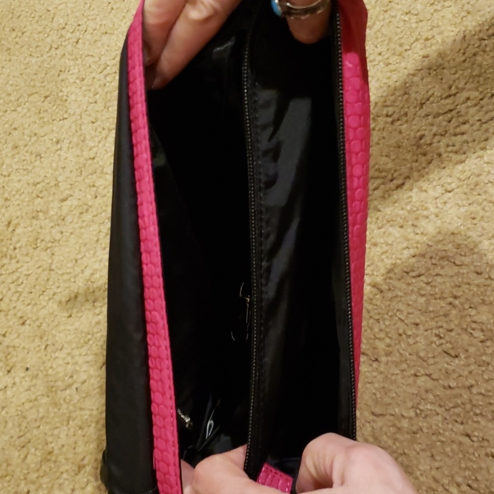 Pink Kipling Purse - Picture 5 of 7